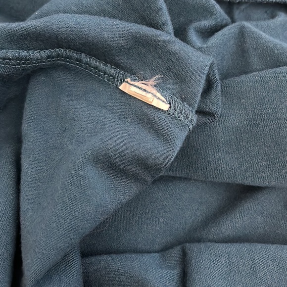 Two Express tops Size Medium - Picture 3 of 6